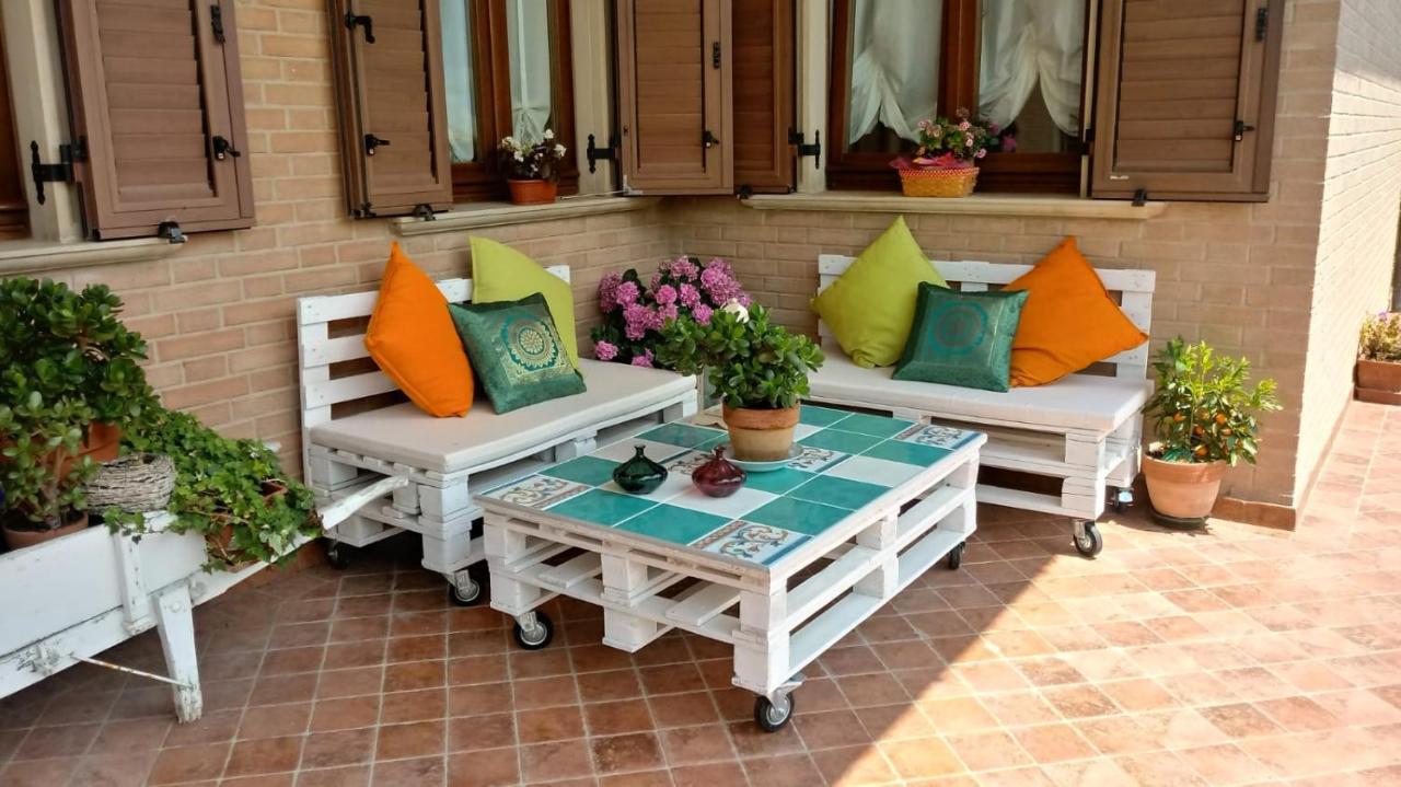 B&B Mikigio Mondavio ภายนอก รูปภาพ