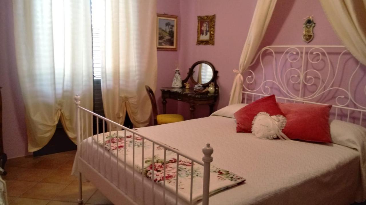 B&B Mikigio Mondavio ภายนอก รูปภาพ